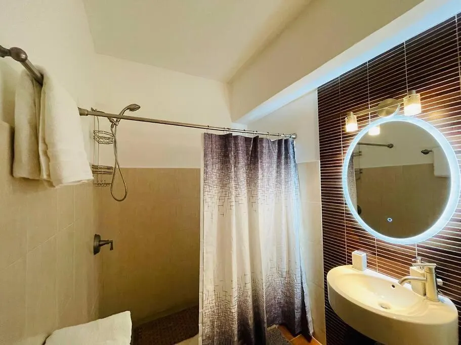 Alanis Condado Beach Apartment / 1 Minute Walking Σαν Χουάν Πουέρτο Ρίκο