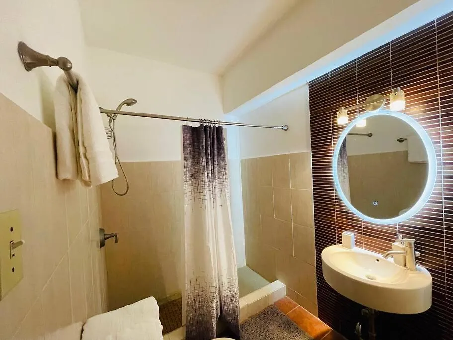 Alanis Condado Beach Apartment / 1 Minute Walking サンジョアン 0*,