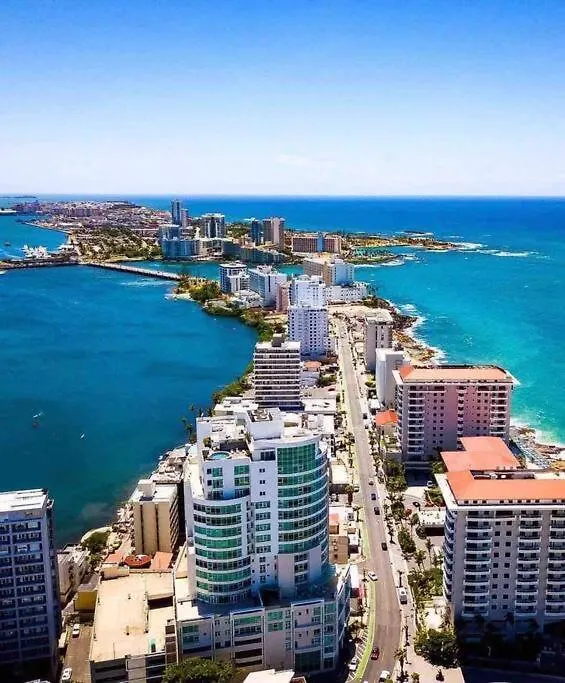 Alanis Condado Beach Apartment / 1 Minute Walking サンジョアン